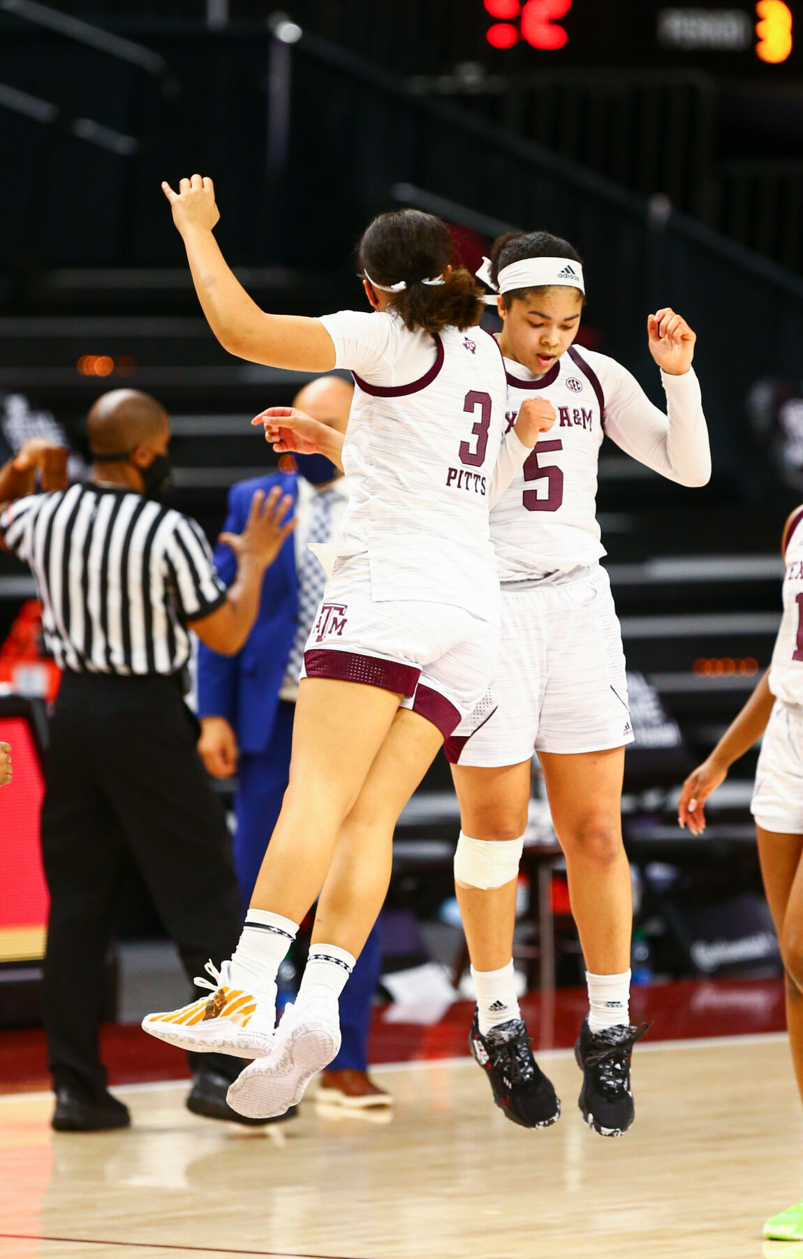 Women's basketball vs. South Carolina